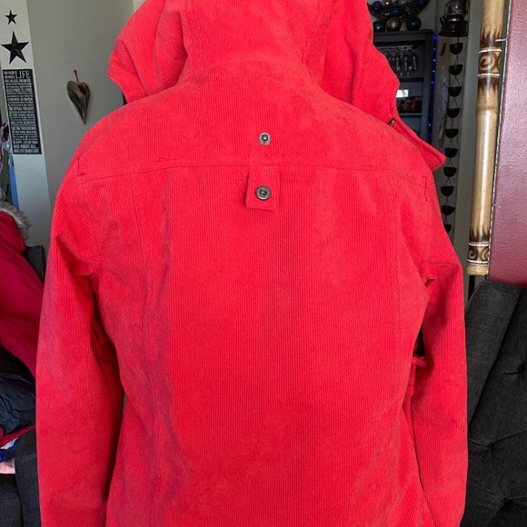 Brand new winter coat :-) - Picture 7 of 12